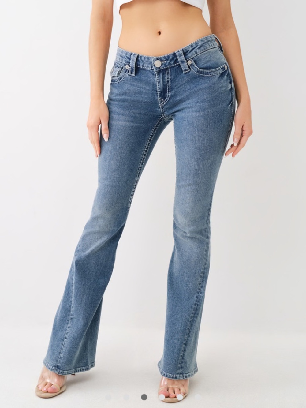 True Religion Low Rise Winged Horseshoe Flare Jean Size 28 - Picture 4 of 6